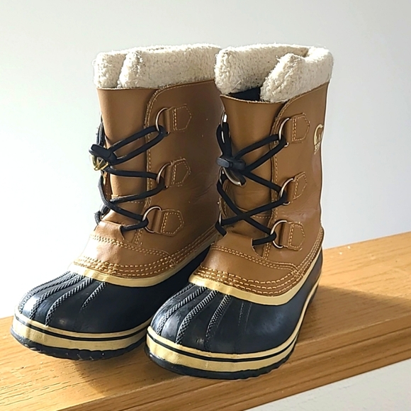 Sorel Waterproof Boots - Picture 2 of 8